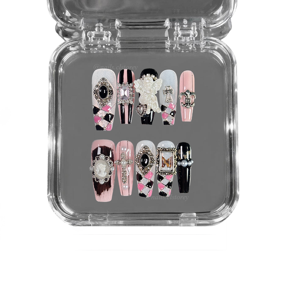 Checkmate Charm